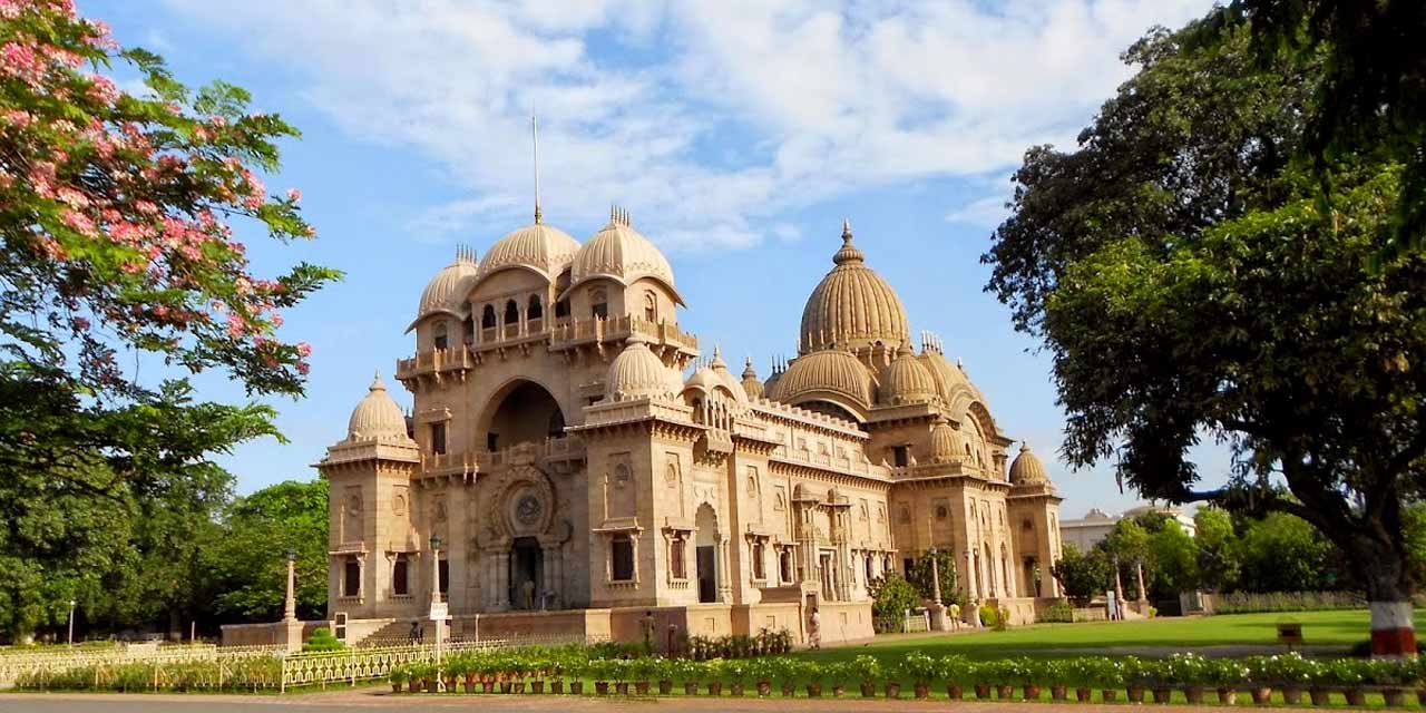 S G International Attraction Pictures